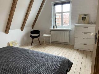 Aalborg Villa Apartments - '2' Second Floor - Close to Aalborg Center - Free Private Parking - Aalborg - 9