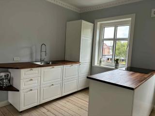 Aalborg Villa Apartments - '2' Second Floor - Close to Aalborg Center - Free Private Parking - 5