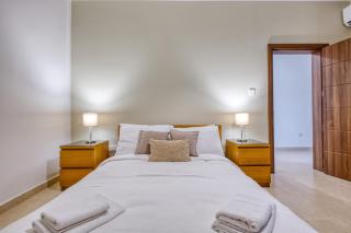 NEW! - Bright and spacious 3 double bedroom apartment in Central Malta by SF Homes - - 2