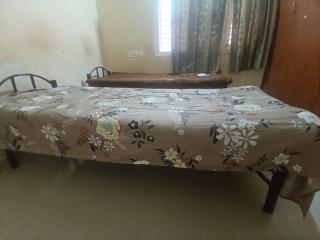 Lakshmi Narasimha Luxury PG for Gents - Bangalore - 5