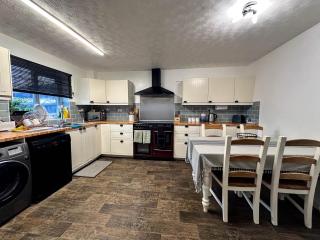 Spacious Guest Room in Basildon, Essex - Pitsea - 3