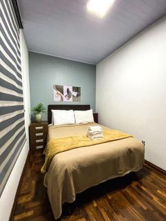 Casa com 2 suites 2 quartos ar e churrasqueira - Foz do Iguaçu - 2