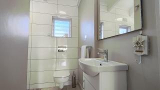 16 Chaka's Rock Chalets - Ballito - 9