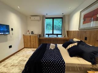 Suíte com piscina, sauna e academia PI500-217B - 0