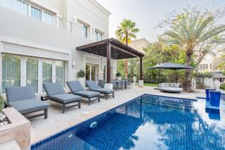 Luxurious Villa with Private Pool, Game Lounge and Minutes from Dubai Marina and JBR Beach, Emirates Hills by Deluxe Holiday Homes - 6