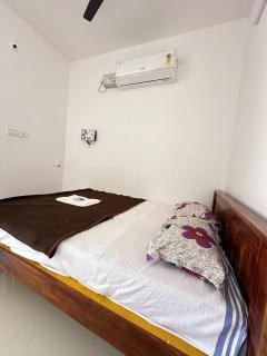 Aadhi lingam HOME STAY - 3