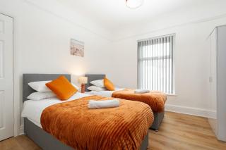Huge 4 Bed near Anfield Stadium-Perfect for Groups - Liverpool - 4