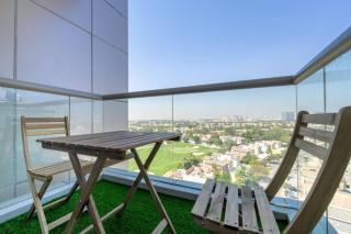Luxury Studio - Golf Views - Sports City Dubai - Dubai - 4