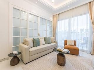 Arjan 1br Near Miracle Garden Pool & Parking - 4