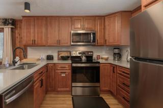 Beaver Village Unit #1514 - 2