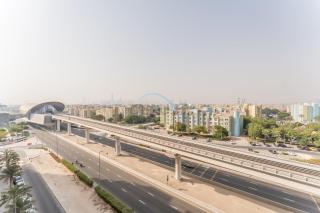 Few Metres Walk to Metro, Minutes Drive from Ibn Battuta Mall, Victoria Residency, Al Furjan by Deluxe Holiday Homes - 5