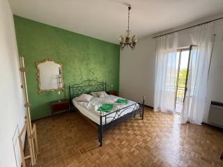 Cozy Green Room in Old Factory - Monte Molino - 4