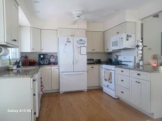 You Private Beach Retreat is your Backyard! - - 1