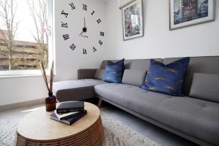 3 Bdr Apartment Spacious & Central Free Wifi - Cardiff - 2