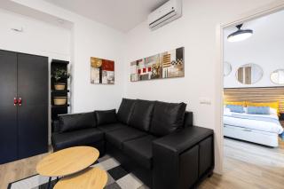 Strachan una de las calles más lujosas y céntricas de Málaga - 6