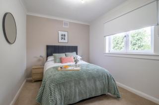Leven Loft - 2 Bed Flat in Coatbridge - Coatbridge - 2