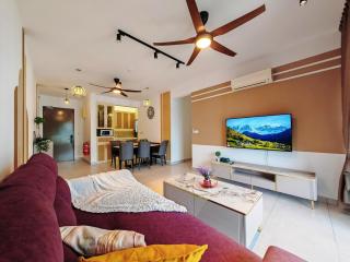 Astetica5 4BR Spacious Home w Netflix WiFi - Seri Kembangan - 0