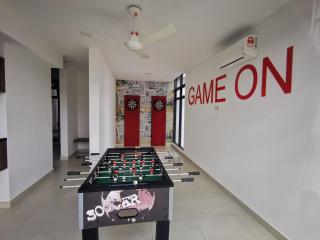 Astetica5 4BR Spacious Home w Netflix WiFi - Seri Kembangan - 9