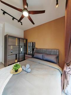 Astetica5 4BR Spacious Home w Netflix WiFi - Seri Kembangan - 7