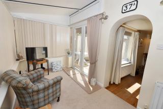 Hermit Cottage, Sheringham - Keys Holiday Cottages - Sheringham - 2