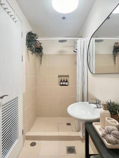 Sibs Pad - 1BR in Infina Towers Complete Home - Manila - 4