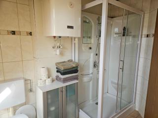 P Holding Apartments - Proleb - 2