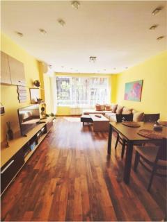 Bright 70 m2 Family Apt, Center Sofia, Near Metro - Sofia - 0