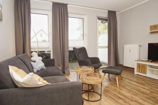 strandnahe Ferienwohnung mit eigener Terrasse - Strandhaus Mönchgut FeWo 02 - Lobbe - 2