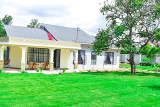 Luxury Peace House - Arusha - 0