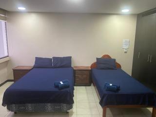 Puerto Santa Ana, Torres Bellini, 2 dormitorios, Parqueo - Guayaquil - 9