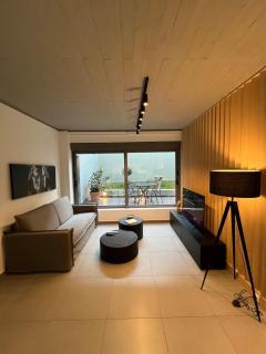 Brand New Luxurious Apartment - Atene - 9