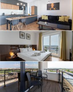 MoHost Nine - Modern Alphaville Stay with Views - 0