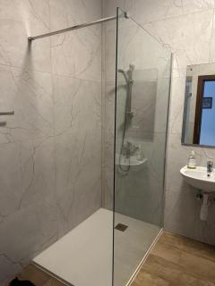 Modern and Stylish 3-Bedroom Flat in L-Imsida - 8