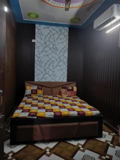 Shri banke bihari dham - 6