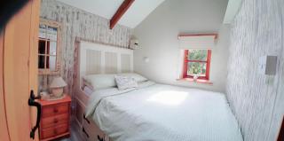 Farm accommodation - The Lizard Peninsula, Cornwall - Helston - 2