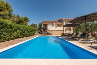 New! Holiday Home Tina with pool - 4