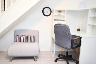 Modern, Spacious Home Near City Centre, Workspace & WiFi, - Manchester - 5