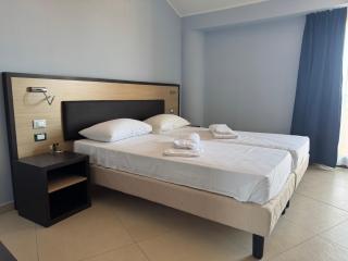 Syfar Palace Hotel - Acquedolci - 7