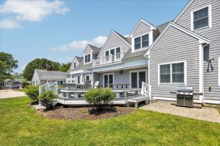 The Davis Modern Luxury Mansion Steps from the Ocean - Falmouth - 5