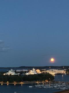 Single bedroom with a sea view - Helsinki - 4