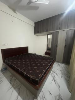 OG Home Stays - Bangalore - 8