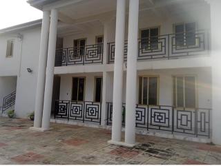 AB Apartment - Tema - 2