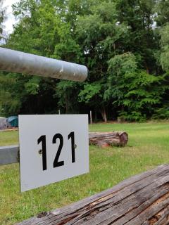 !Nur Stellplatz! Wohnwagen- & Mobil und Zelt Stellplatz "121", an der Mecklenburger Seenplatte - 1