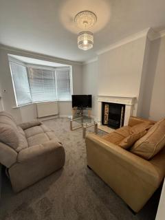 2Bed Contractor & Family Stay Kingswinford DY6 - Kingswinford - 9