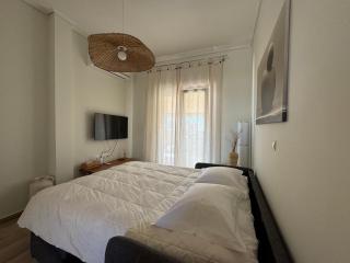 "Eliá" Luxury Apartment on the 6th floor -- 1 double sofa-bed and private terrace with view - Atene - 9