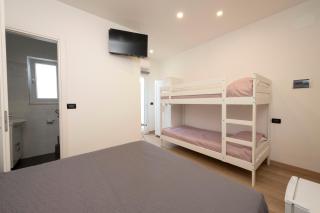 Abruzzo Airport Home - 7