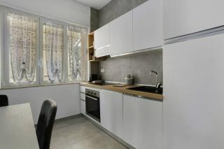 Apartment 50 m from the Sea and Private Parking - Marina di Pietrasanta - 5