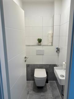 Comfy Modern 4-Bed Apartment, WiFi, 20min DUS, 5min A46 - Erkrath - 6
