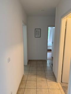 Comfy Modern 4-Bed Apartment, WiFi, 20min DUS, 5min A46 - Erkrath - 3