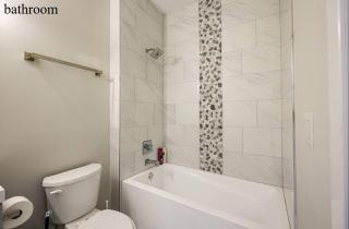 Central 1BR1BAKing BedWiFiWD - 5